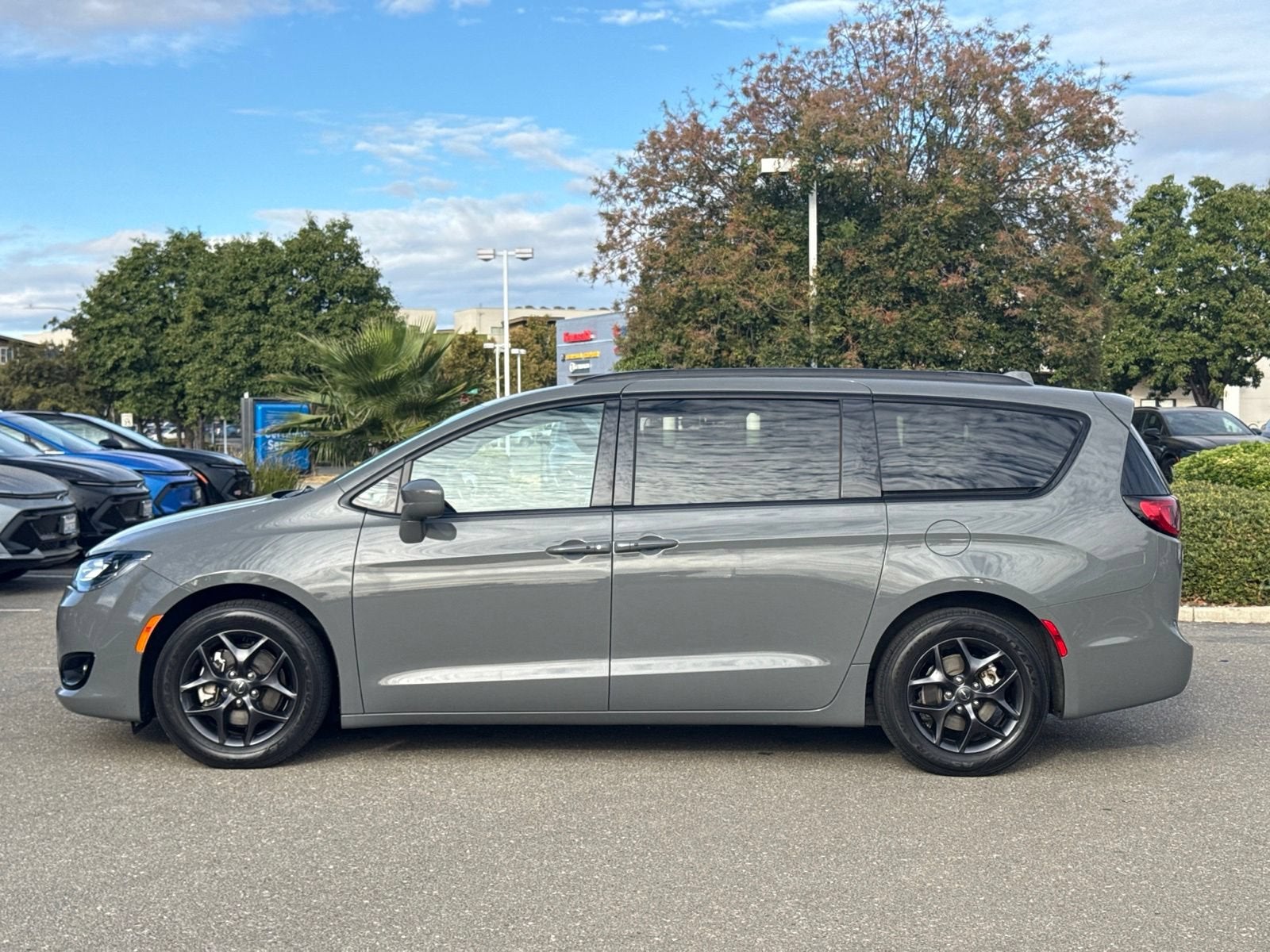 2020 Chrysler Pacifica Touring L Plus