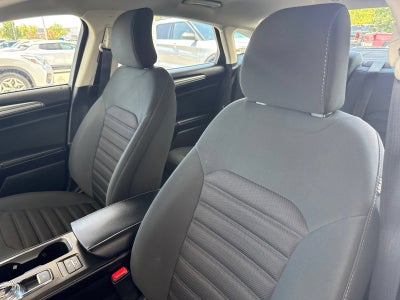 2017 Ford Fusion Hybrid SE