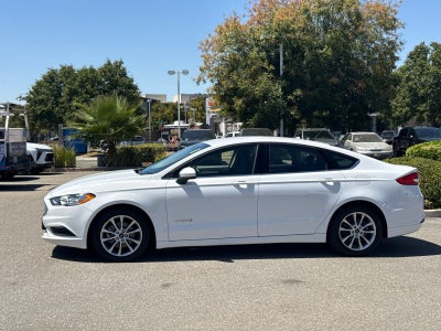 2017 Ford Fusion Hybrid SE
