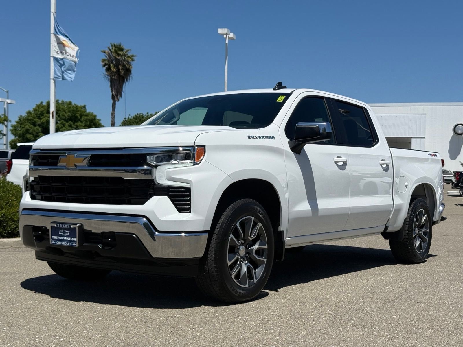 2024 Chevrolet Silverado 1500 LT (2FL)