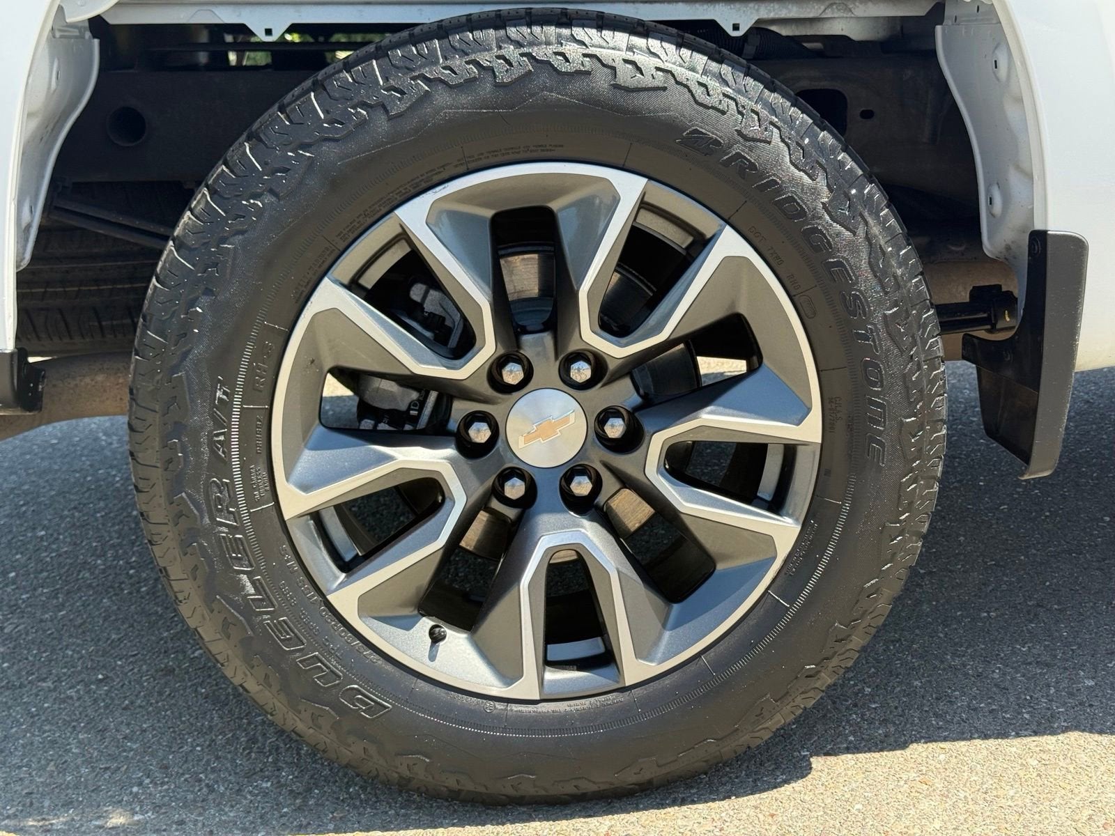 2024 Chevrolet Silverado 1500 LT (2FL)