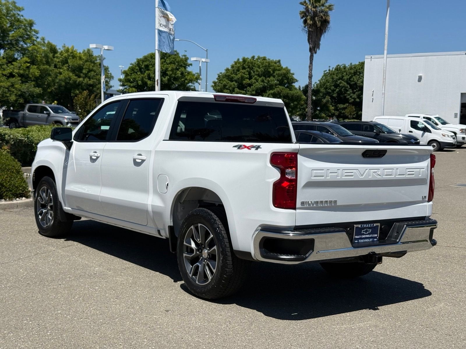 2024 Chevrolet Silverado 1500 LT (2FL)