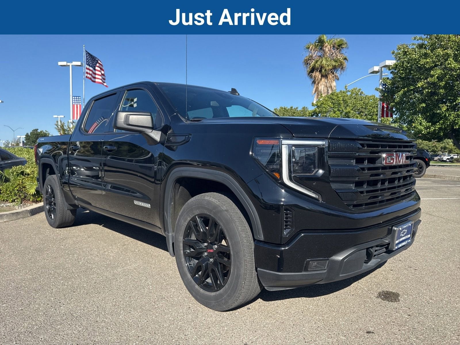 2023 GMC Sierra 1500 Elevation
