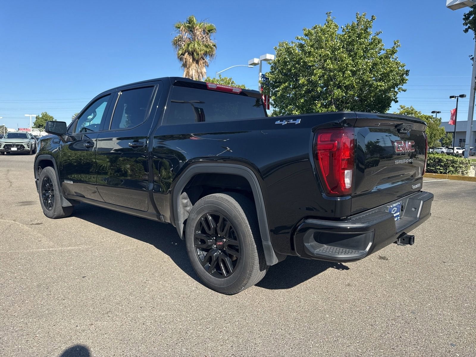 2023 GMC Sierra 1500 Elevation
