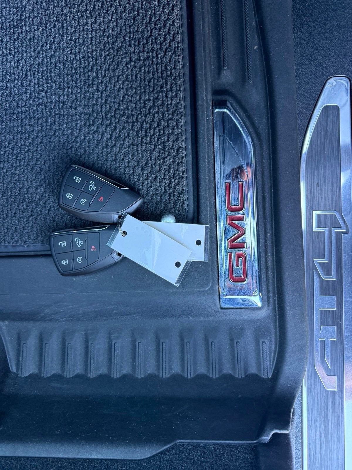 2025 GMC Sierra 1500 AT4