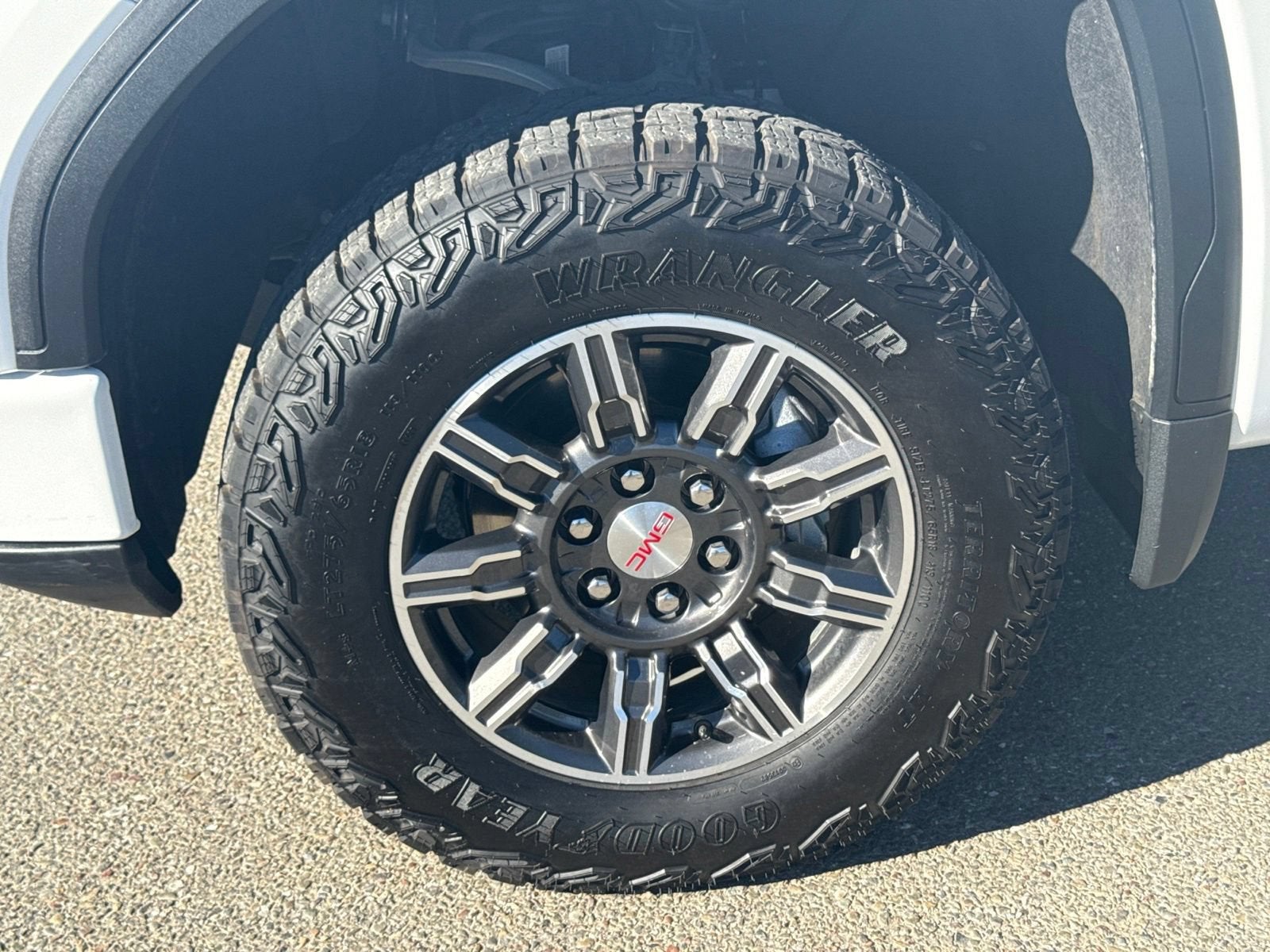 2025 GMC Sierra 1500 AT4