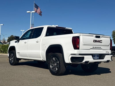 2025 GMC Sierra 1500 AT4