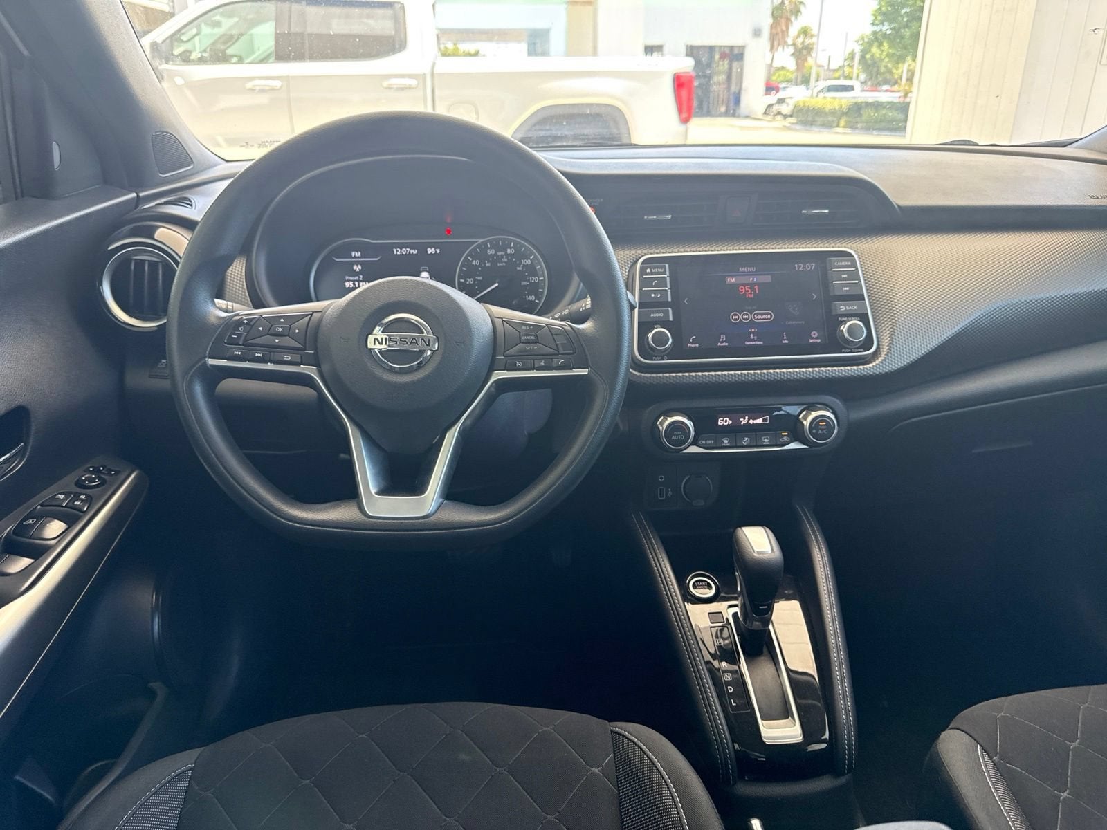 2019 Nissan Kicks SV