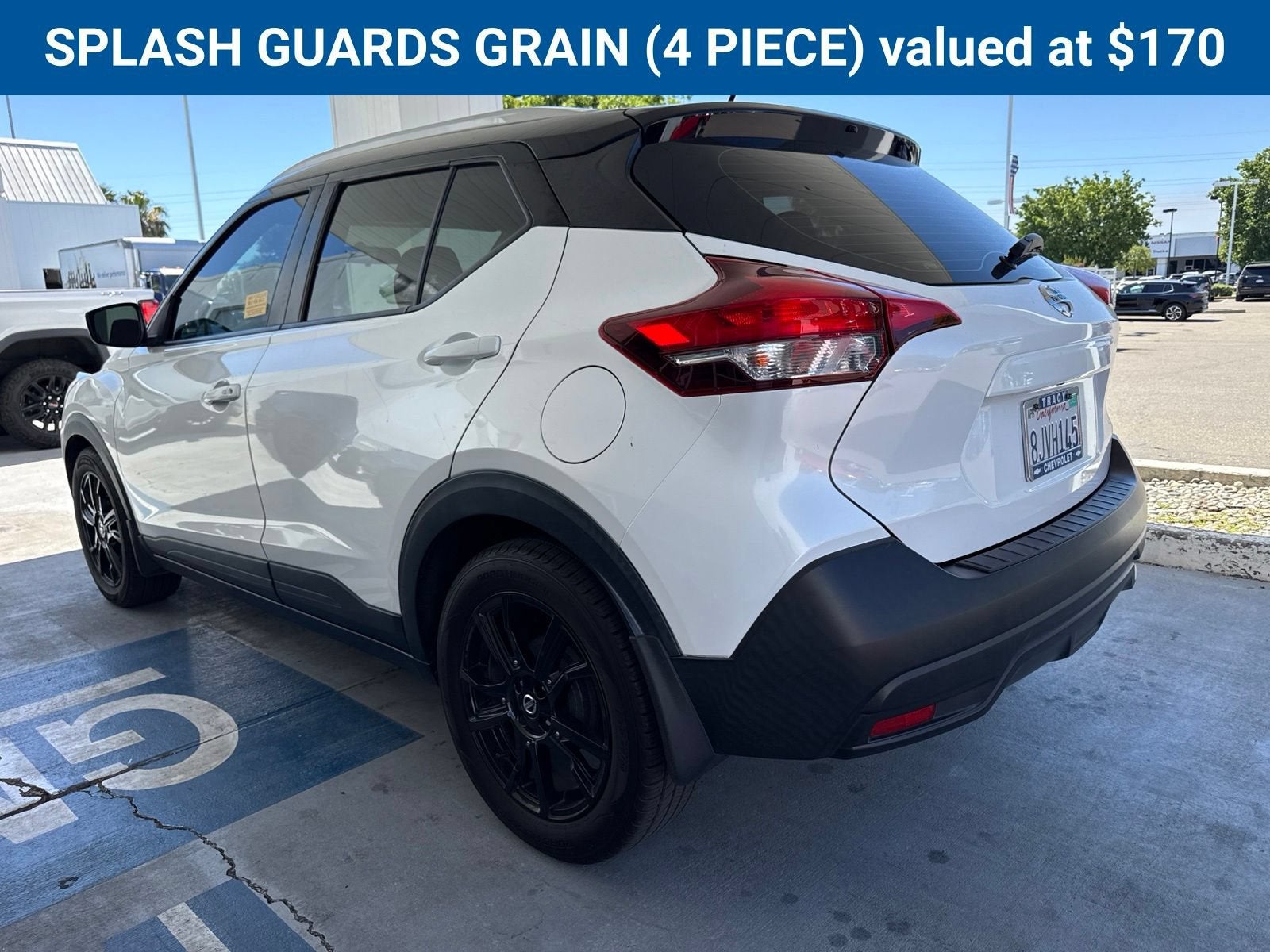 2019 Nissan Kicks SV