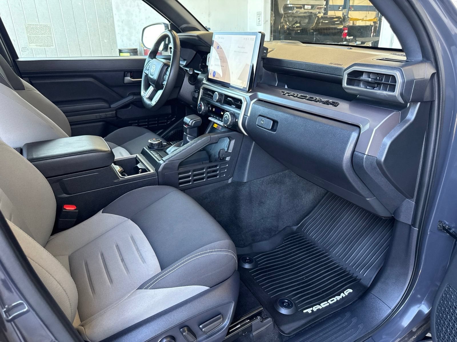 2025 Toyota Tacoma 4WD SR