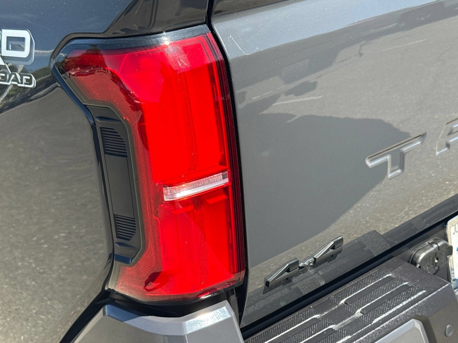 2025 Toyota Tacoma 4WD SR