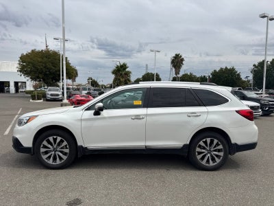 2017 Subaru Outback Touring