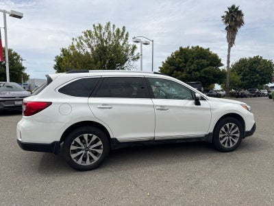 2017 Subaru Outback Touring
