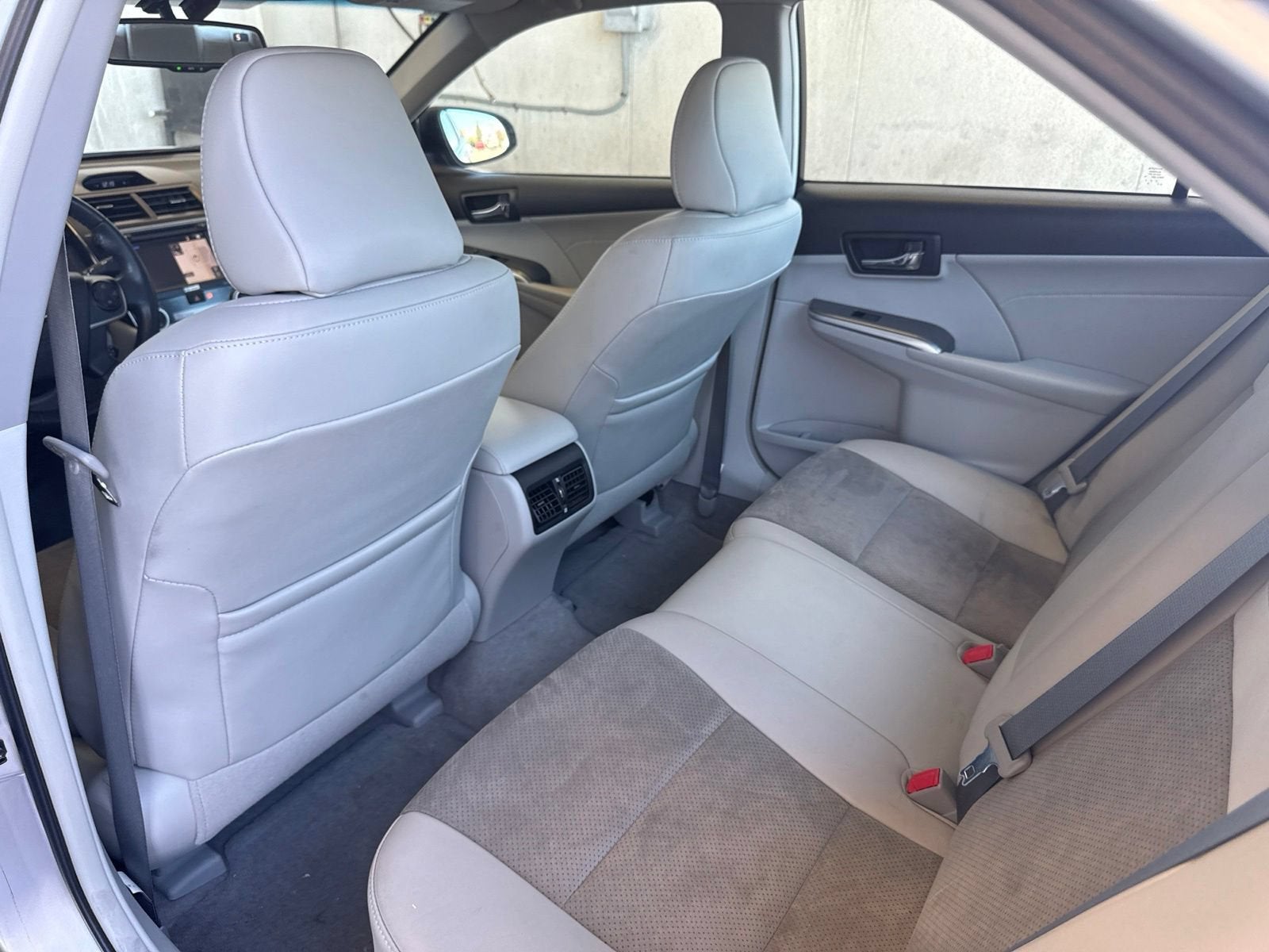 2014 Toyota Camry Hybrid LE