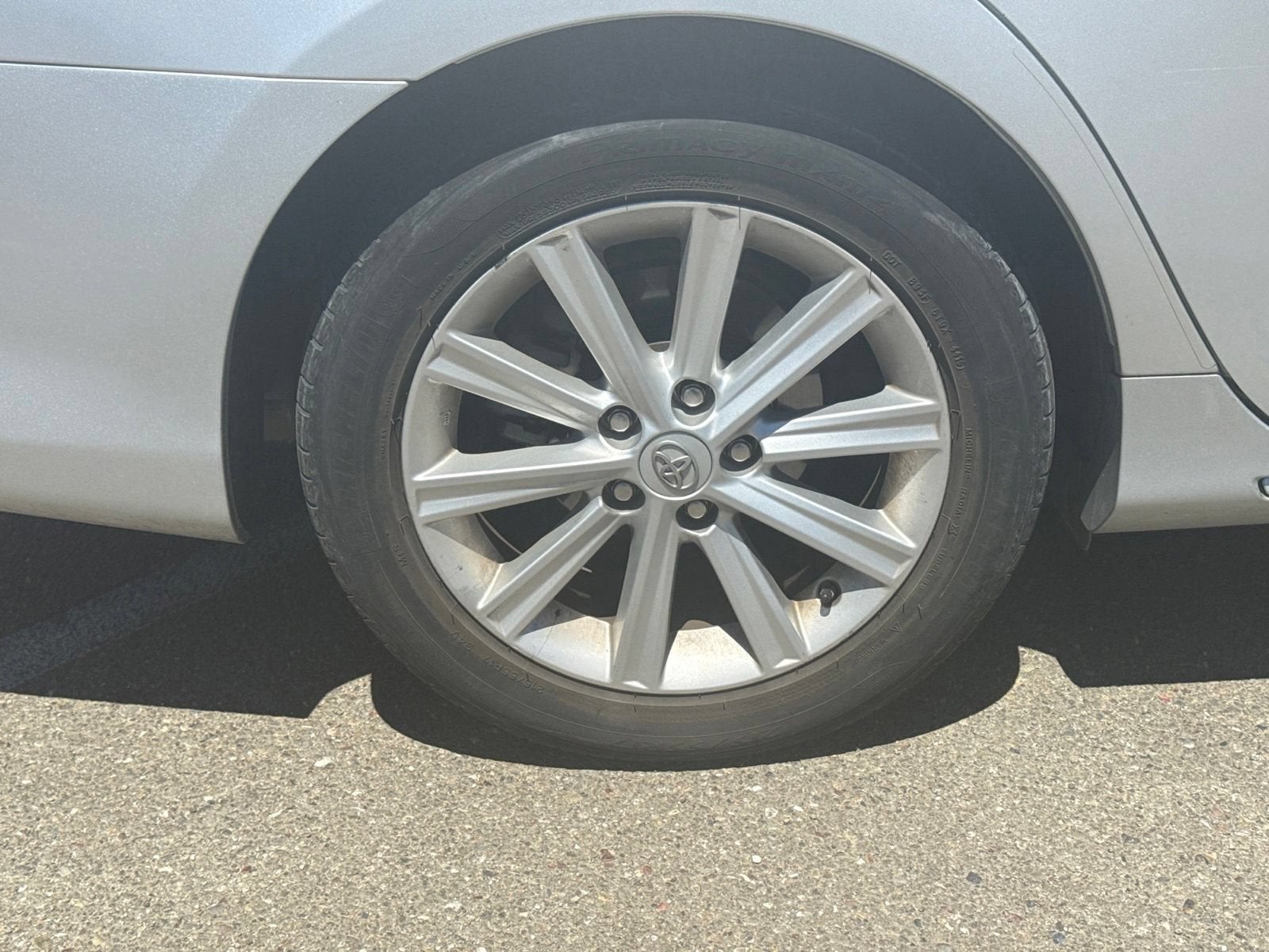 2014 Toyota Camry Hybrid LE