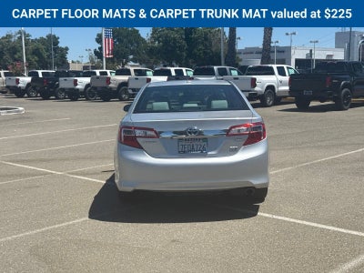 2014 Toyota Camry Hybrid LE