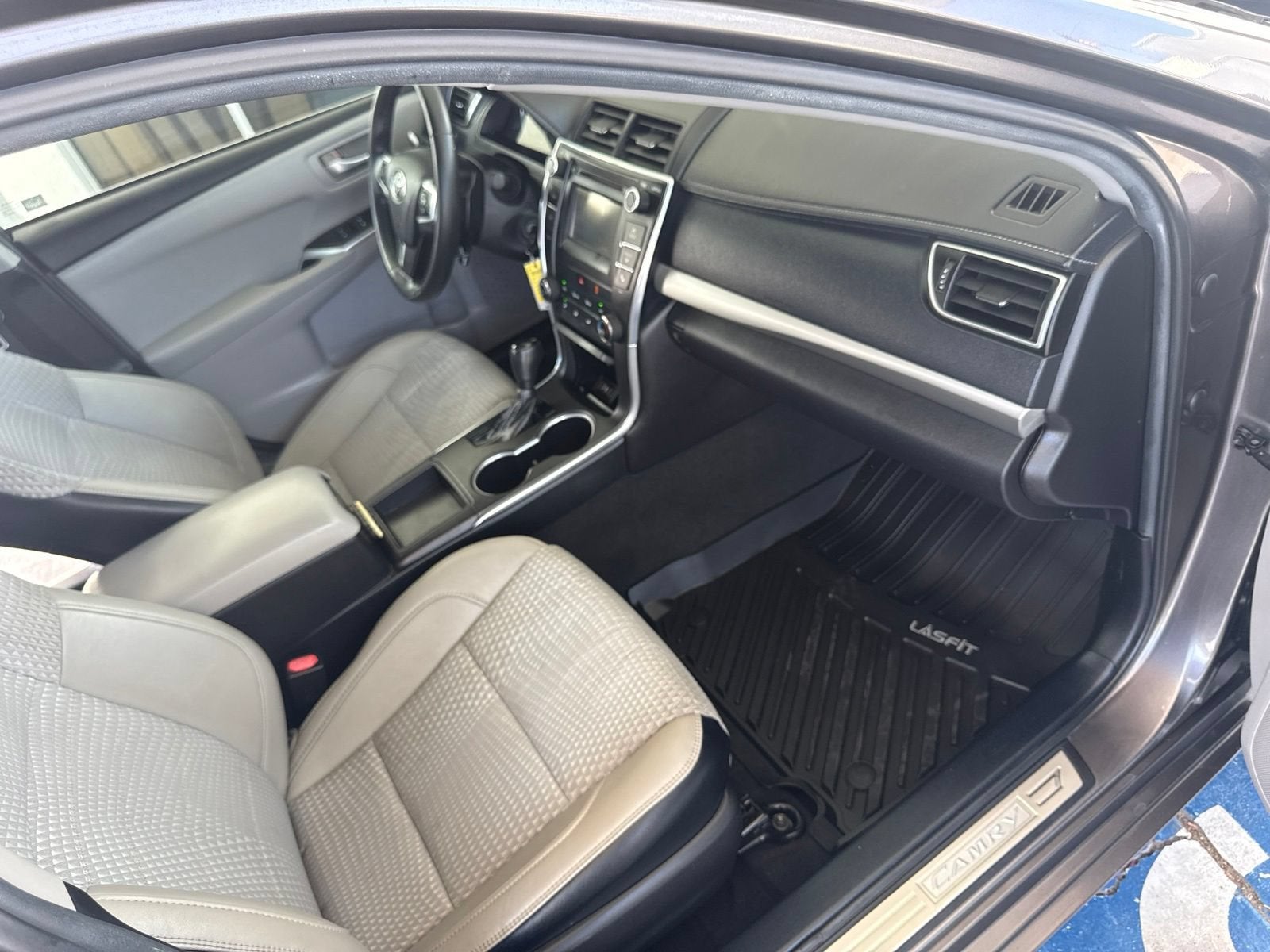 2015 Toyota Camry XLE
