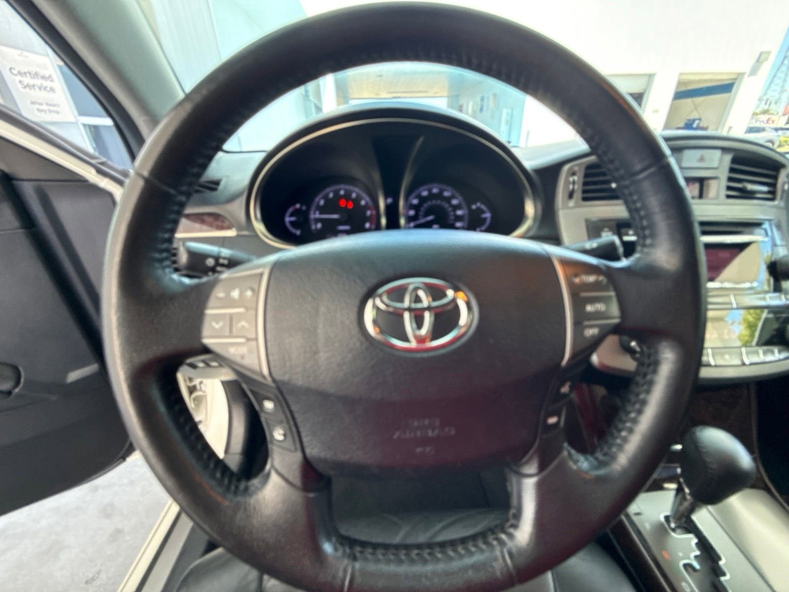 2011 Toyota Avalon LIMI