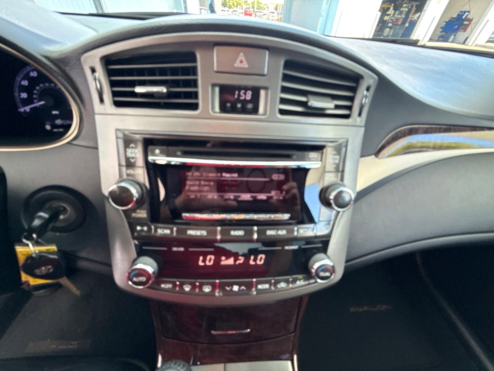 2011 Toyota Avalon LIMI
