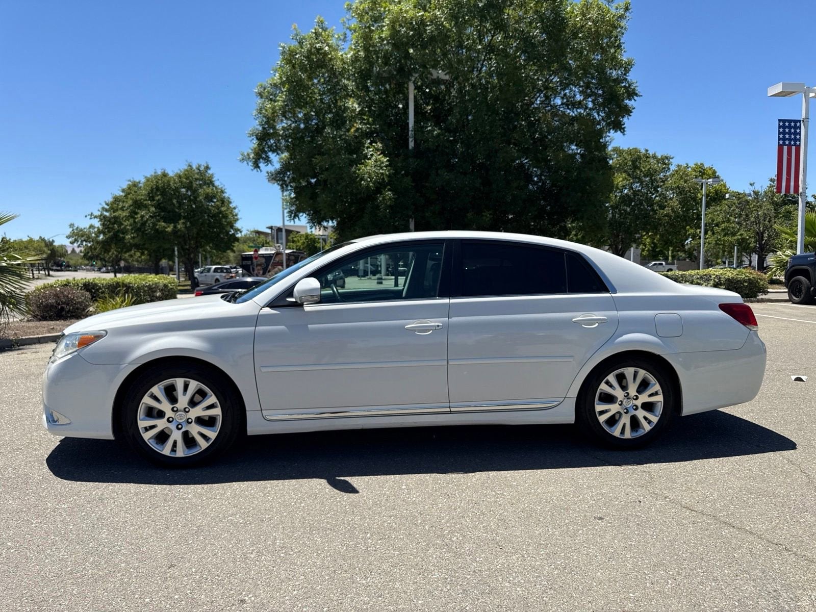 2011 Toyota Avalon LIMI