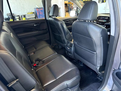 2019 Honda Pilot Touring 8-Passenger