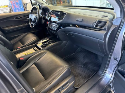 2019 Honda Pilot Touring 8-Passenger