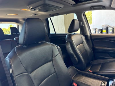 2019 Honda Pilot Touring 8-Passenger