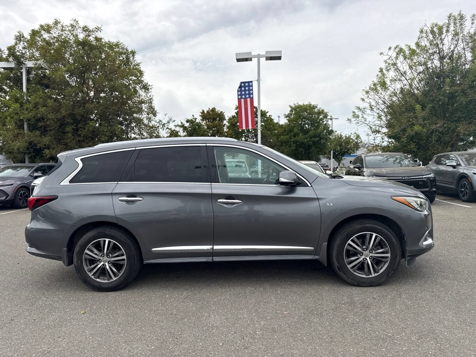 2016 INFINITI QX60 NA
