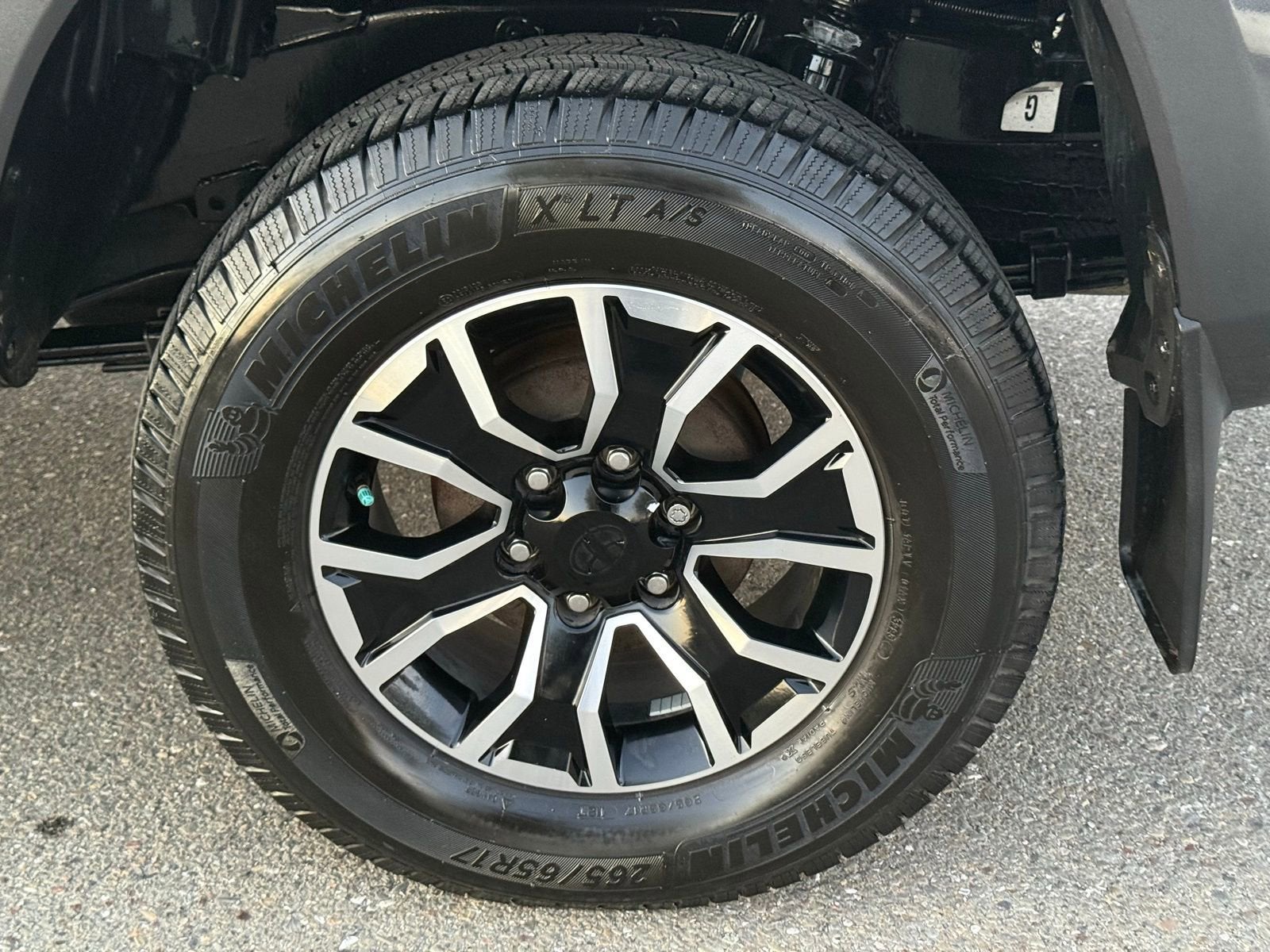 2021 Toyota Tacoma 4WD SR