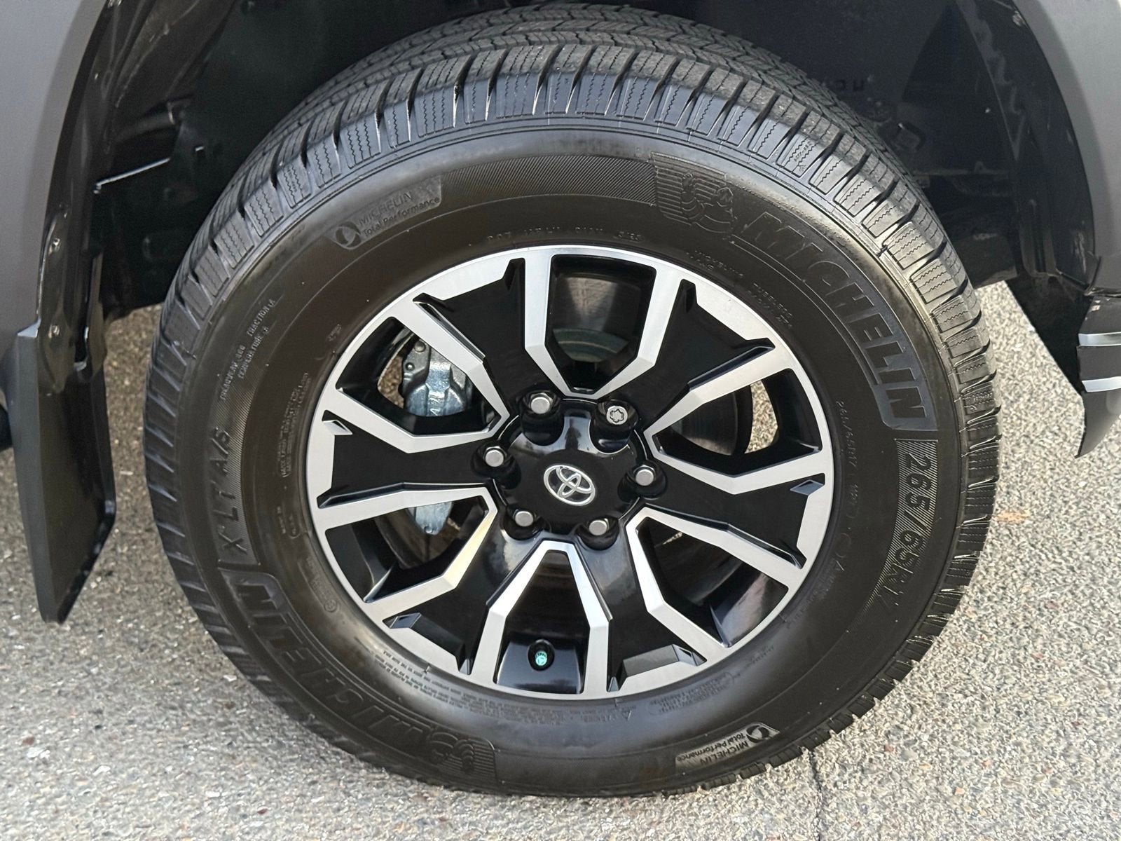 2021 Toyota Tacoma 4WD SR