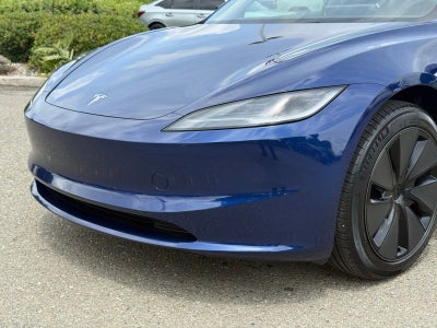 2025 Tesla Model 3 Long Range