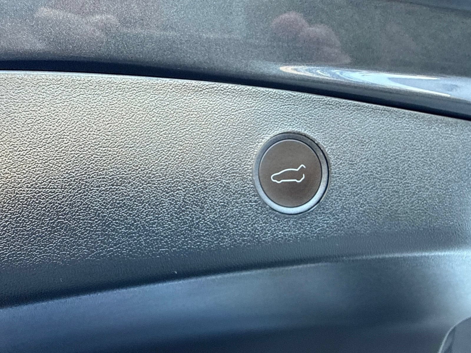 2023 Tesla Model 3 NA