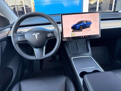 2024 Tesla Model Y Long Range