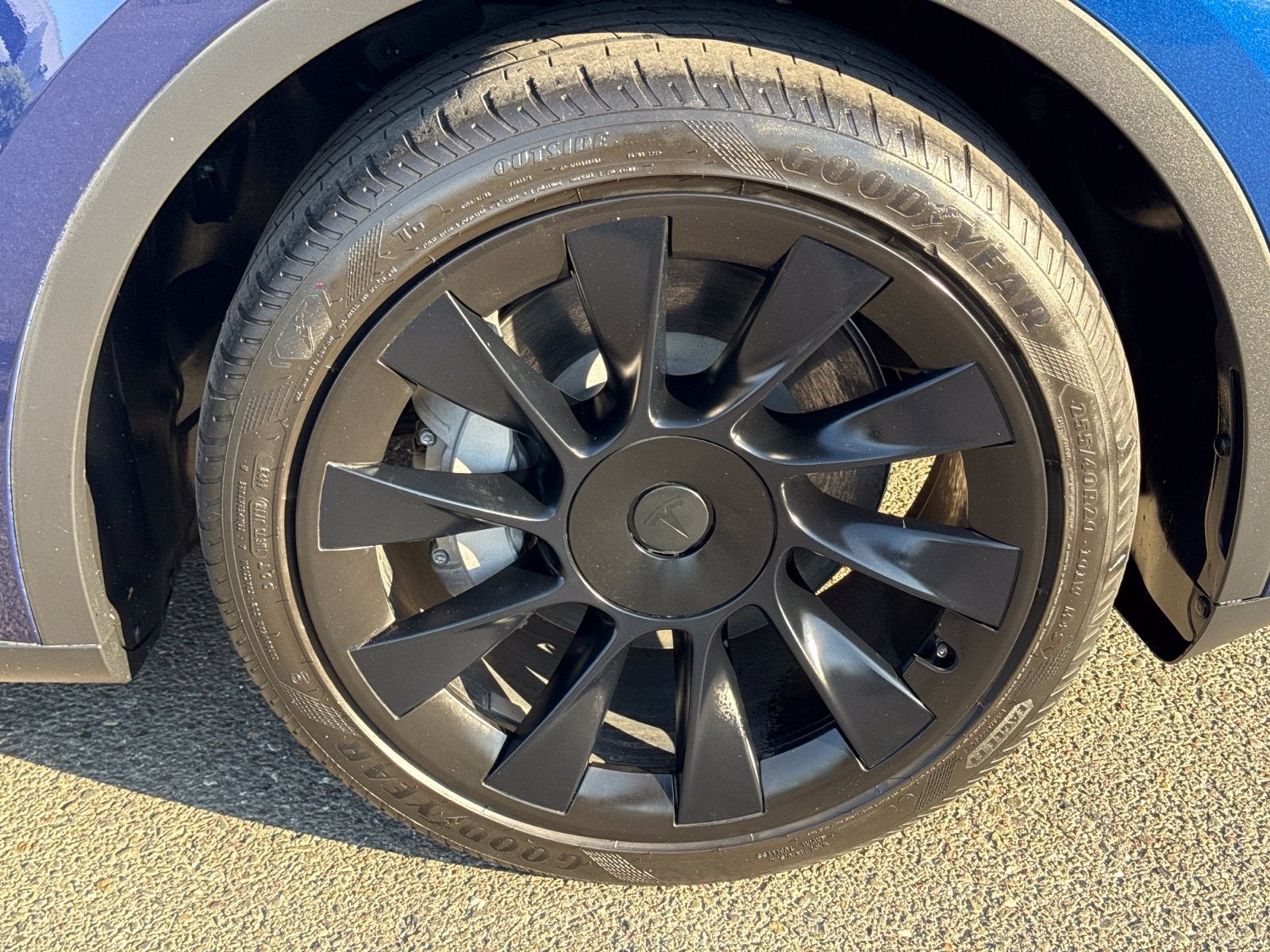 2024 Tesla Model Y Long Range