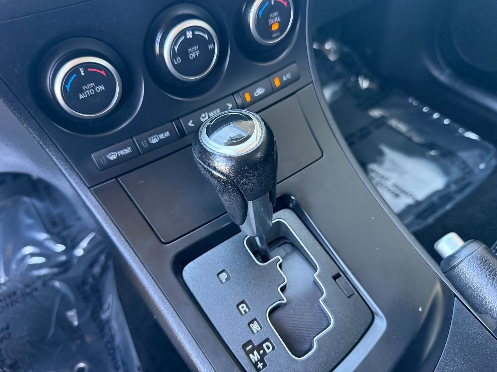 2013 Mazda Mazda3 i Touring