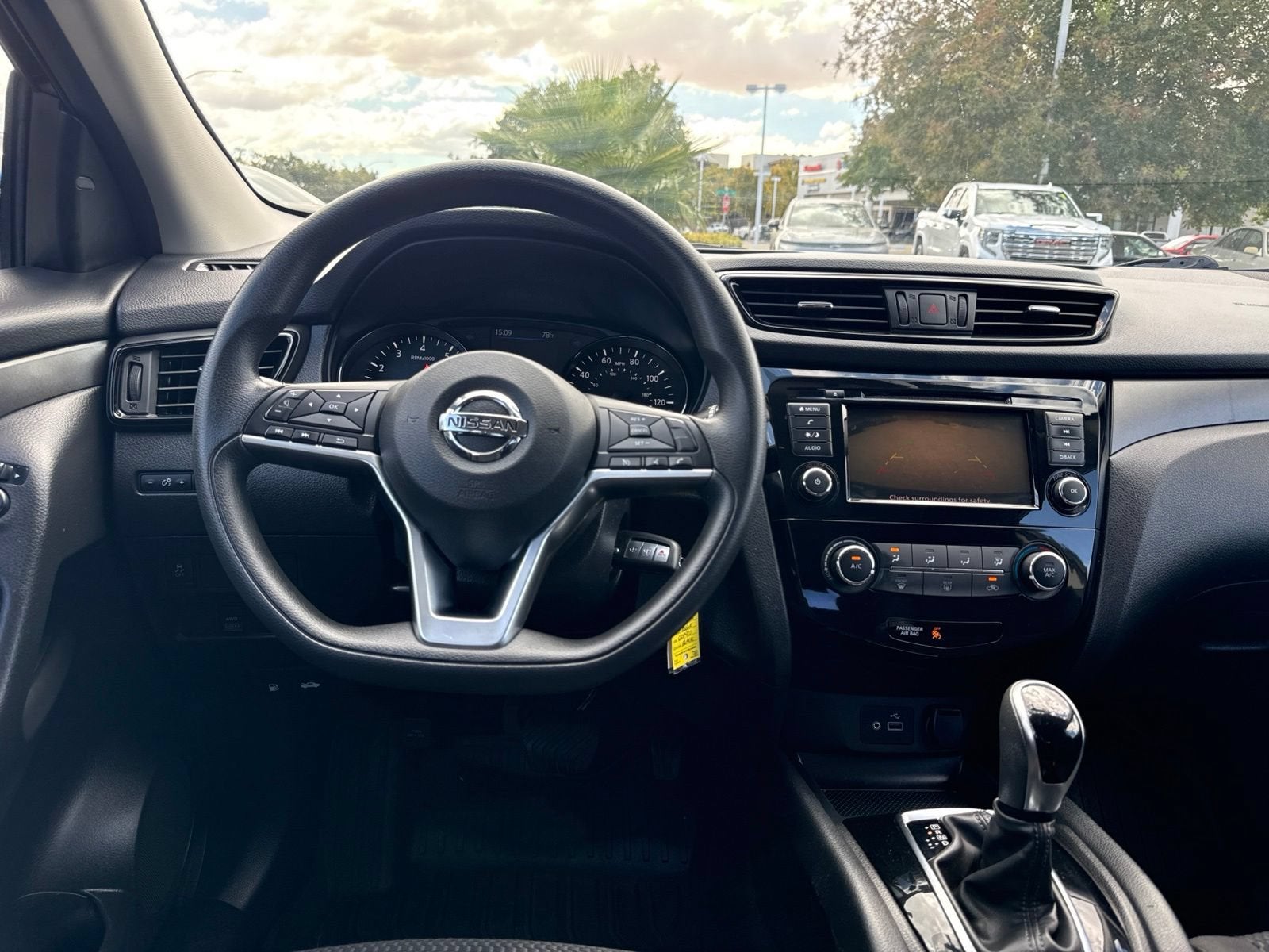 2019 Nissan Rogue Sport S