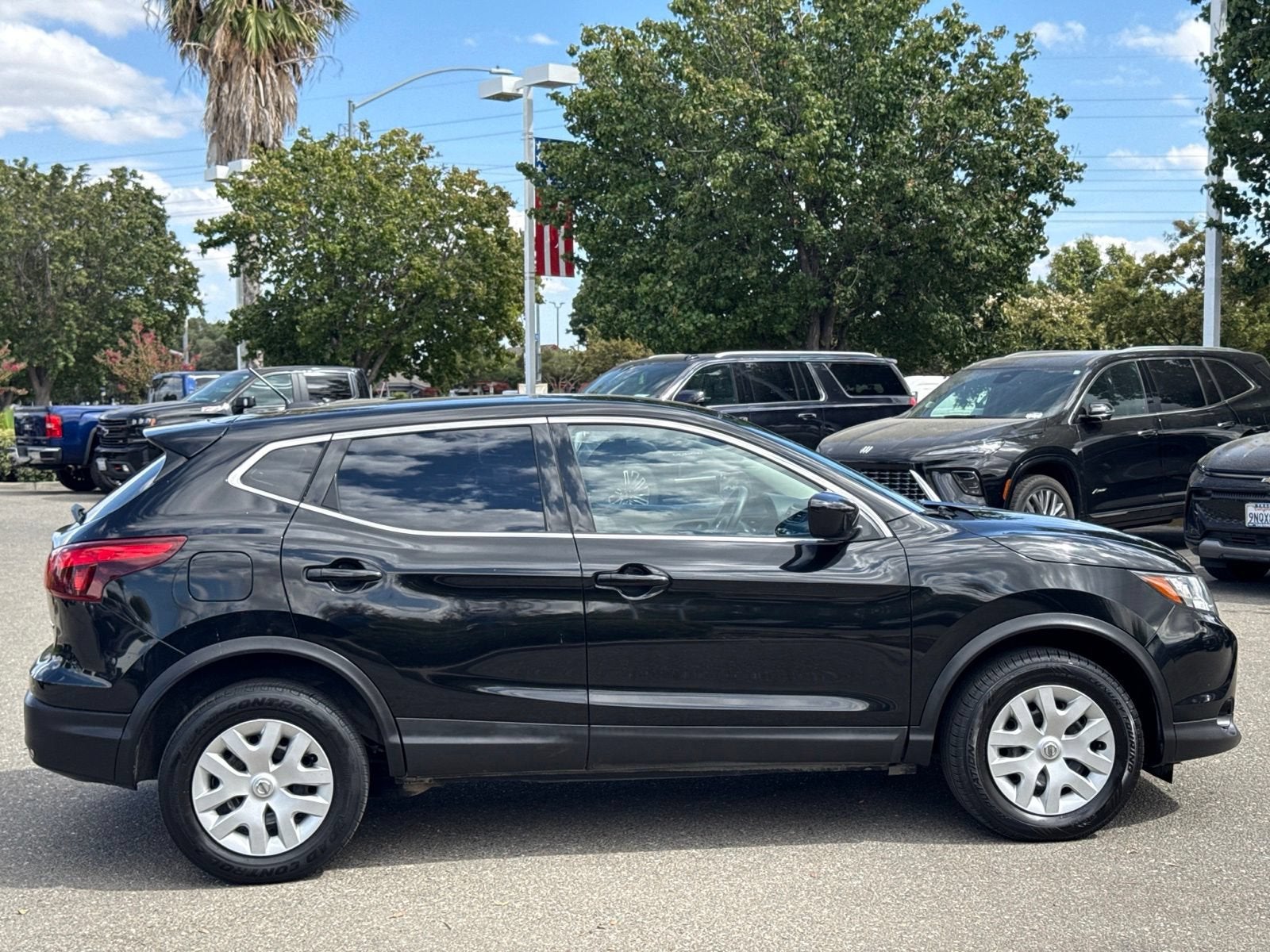2019 Nissan Rogue Sport S