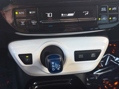 2017 Toyota Prius Two