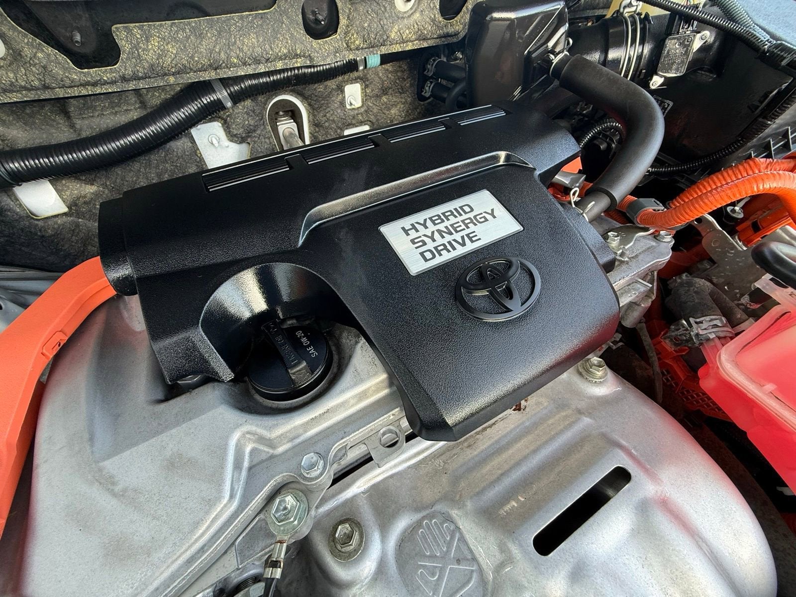 2018 Toyota RAV4 Hybrid LE Plus