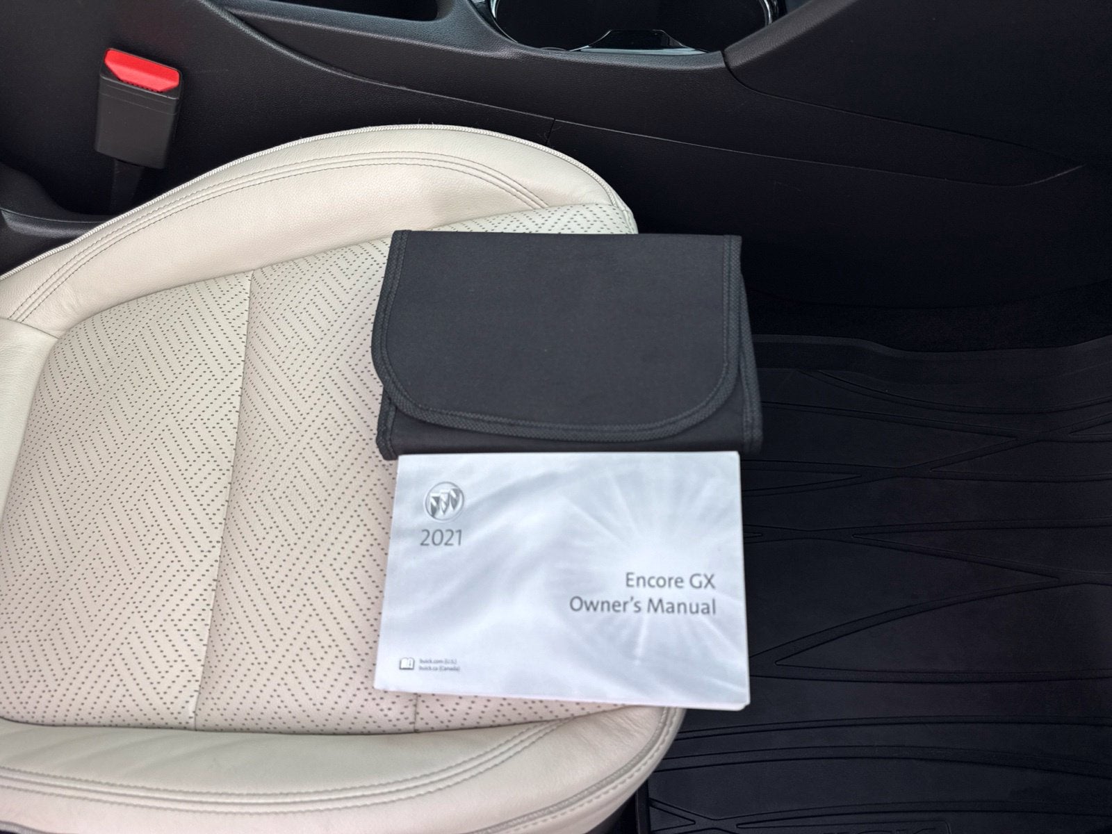 2021 Buick Encore GX Essence