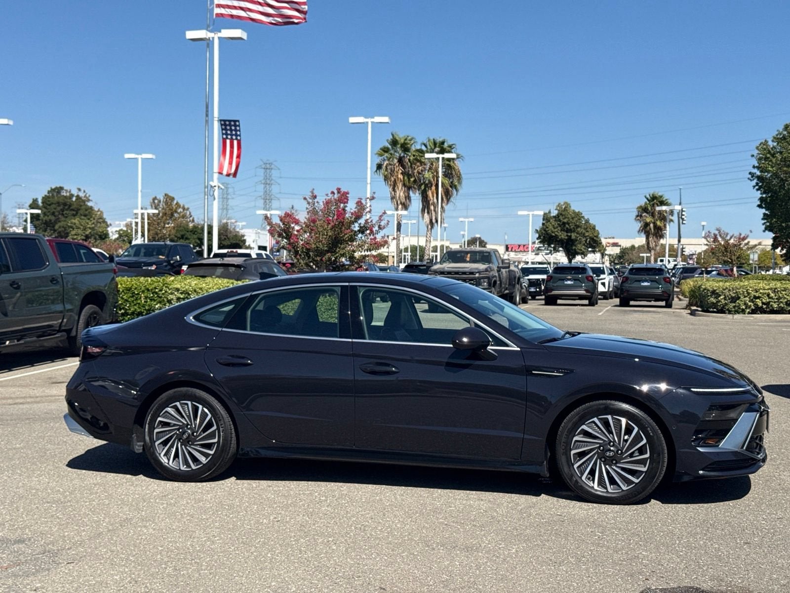 2025 Hyundai Sonata Hybrid Limited